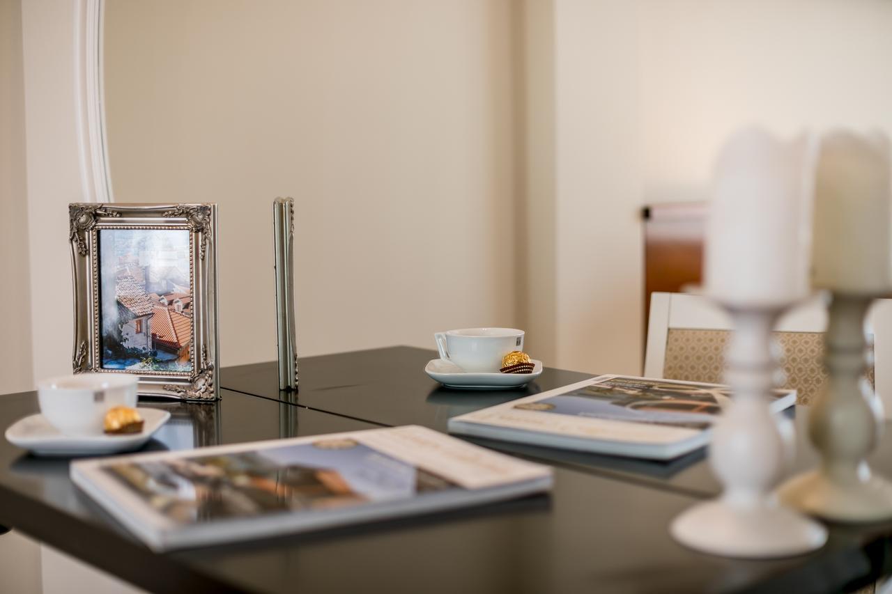 Hedera Residences - Kumbor تْشيرسيك نوفي المظهر الخارجي الصورة