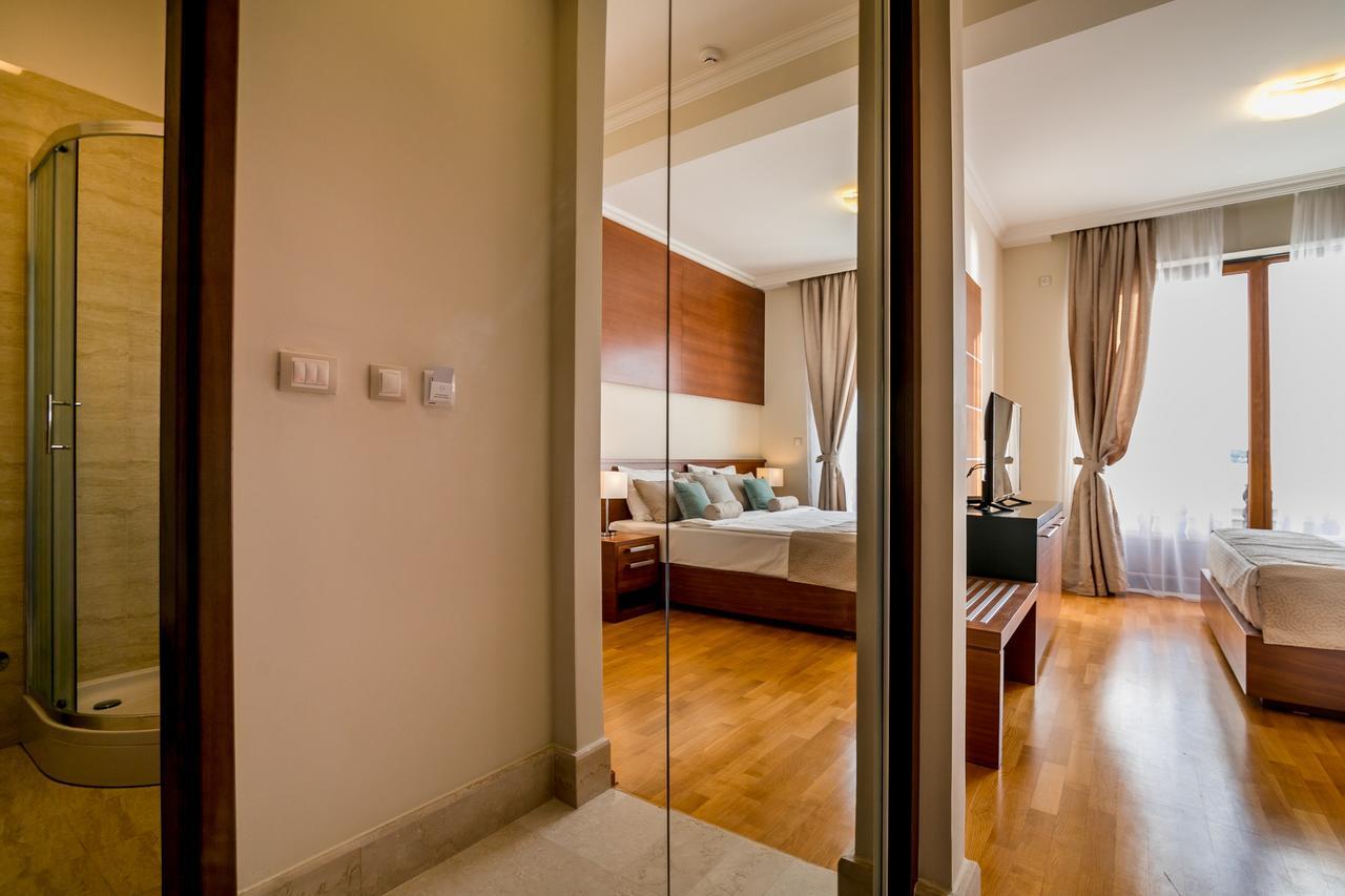 Hedera Residences - Kumbor تْشيرسيك نوفي المظهر الخارجي الصورة