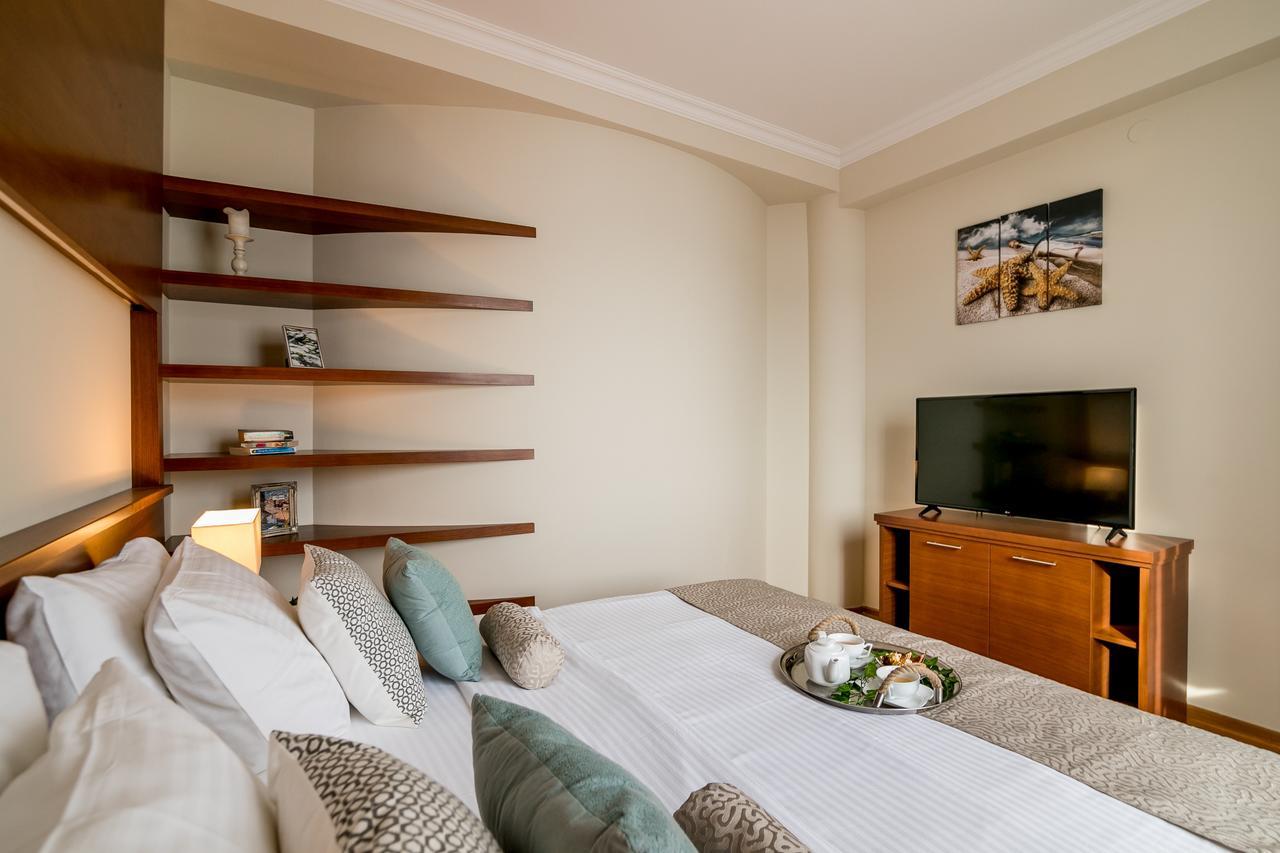 Hedera Residences - Kumbor تْشيرسيك نوفي المظهر الخارجي الصورة